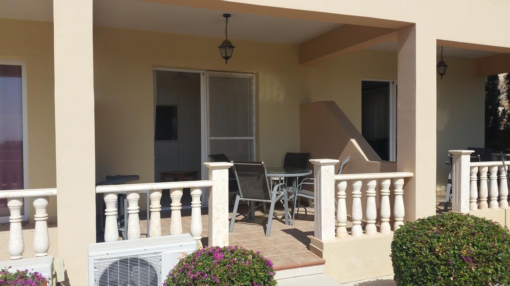 Panorama Court Apartamento Pafos Exterior foto